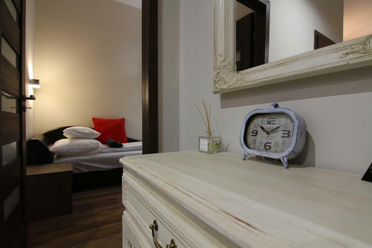 Center Of The Center, The Grand Deluxe Apartment บูดาเปสต์ ภายนอก รูปภาพ
