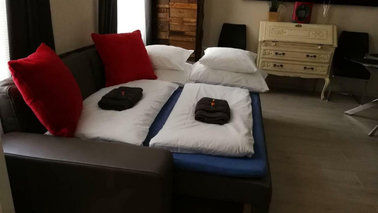 Center Of The Center, The Grand Deluxe Apartment บูดาเปสต์ ภายนอก รูปภาพ